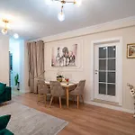 Daire Emeraldapartament Tiran
