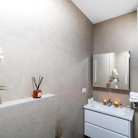 Emeraldapartament Daire Tiran