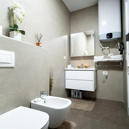 Emeraldapartament Τίρανα