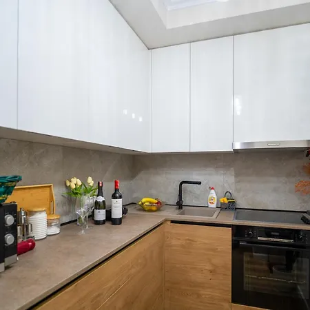 アパート Emeraldapartament