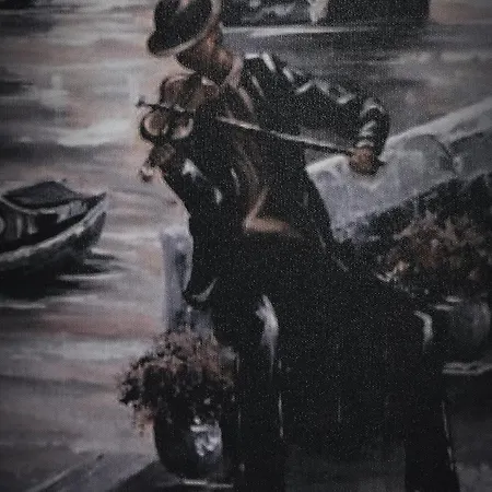 Emeraldapartament * ティラナ