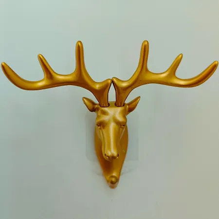 Emeraldapartament アパート