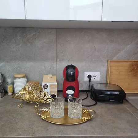 Emeraldapartament * Τίρανα