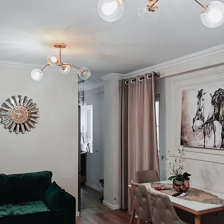 Emeraldapartament * Τίρανα